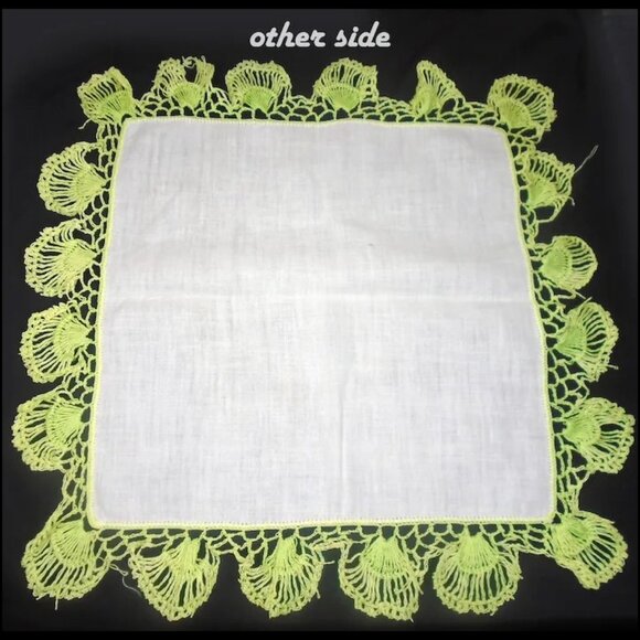 40s Vintage Linen Handkerchief Tatted Linen Hankie with Seashell Tatting Hanky - Picture 11 of 14
